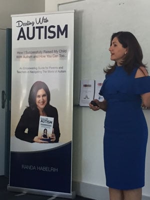 Randa Habelrih talking at the meet up